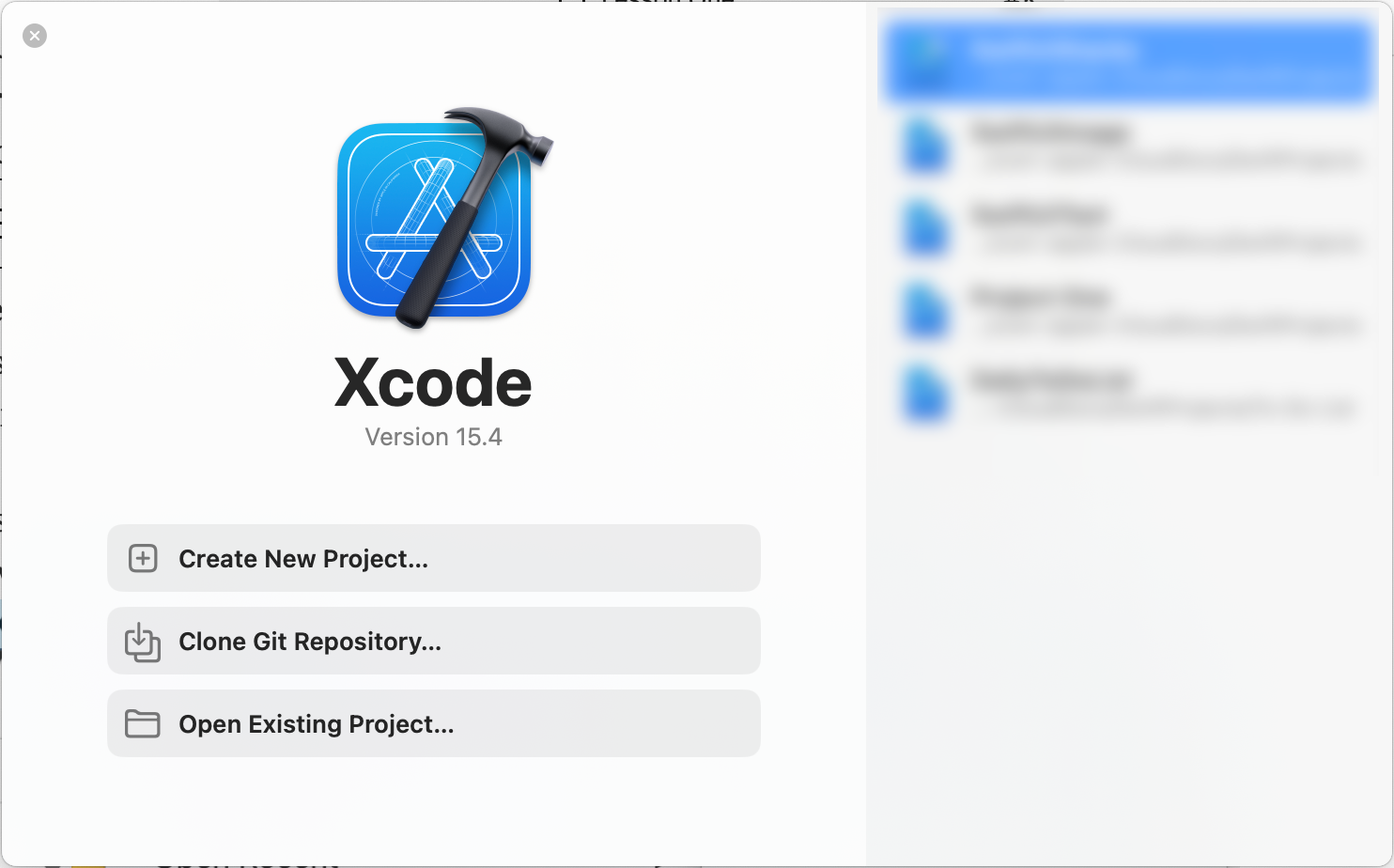 Xcode 15.4 welcome screen with options to create new project, clone Git repository, or open existing project