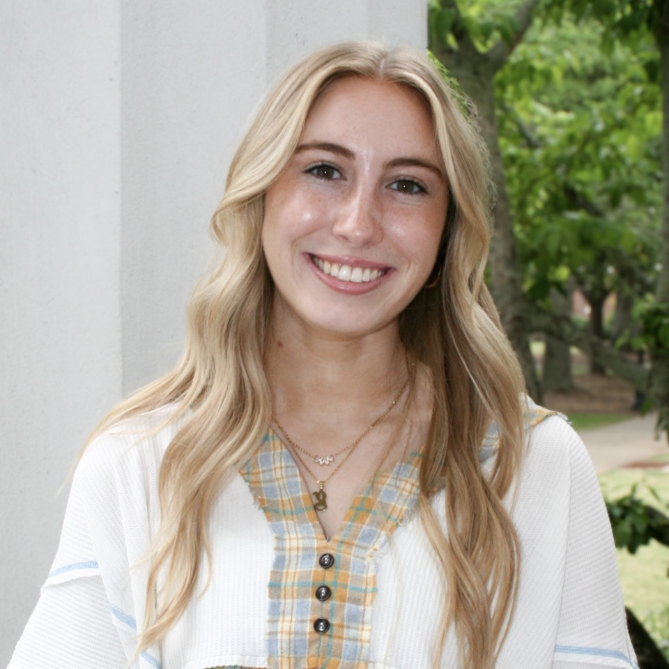 Grace Chandler Headshot