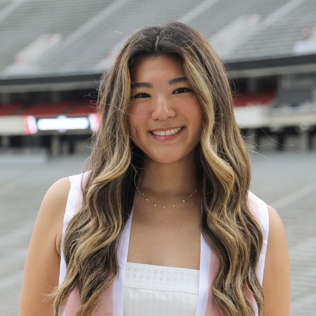 Hailey Kwak Headshot